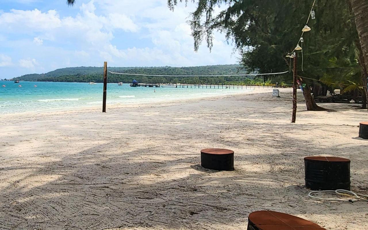 Mad Monkey Koh Rong * Kaoh Touch