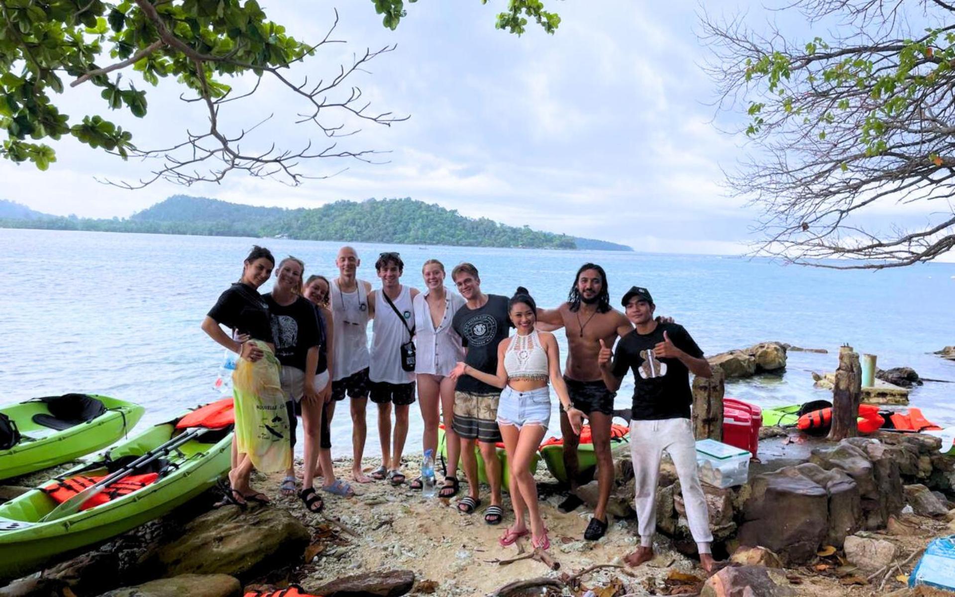Mad Monkey Koh Rong 旅馆 *